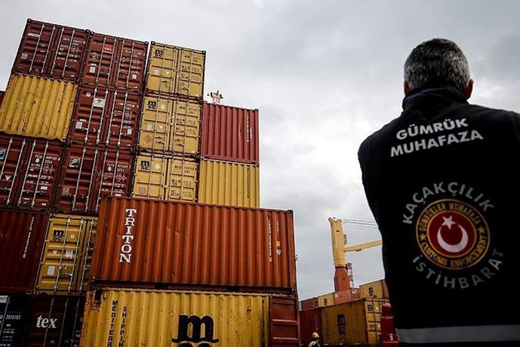 Gümrük işlemleri denetimlerinde sıkı takip devam ediyor