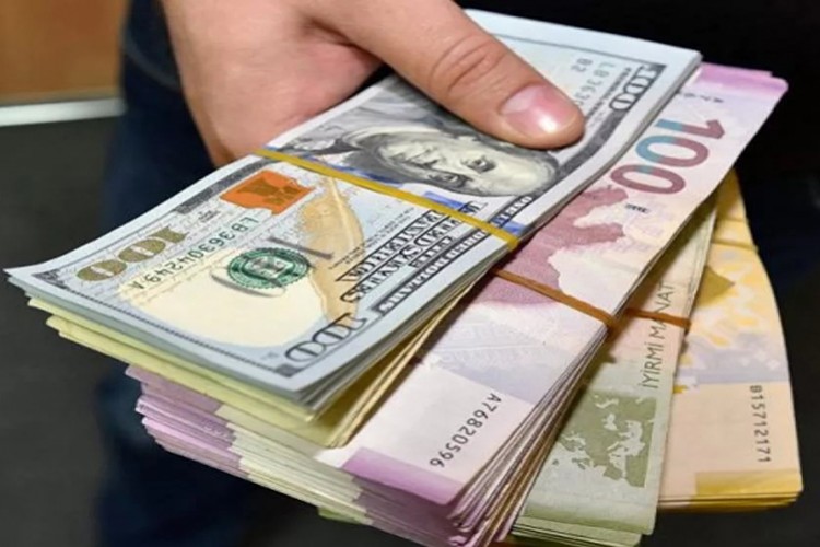 Dolar yükselişle başladı