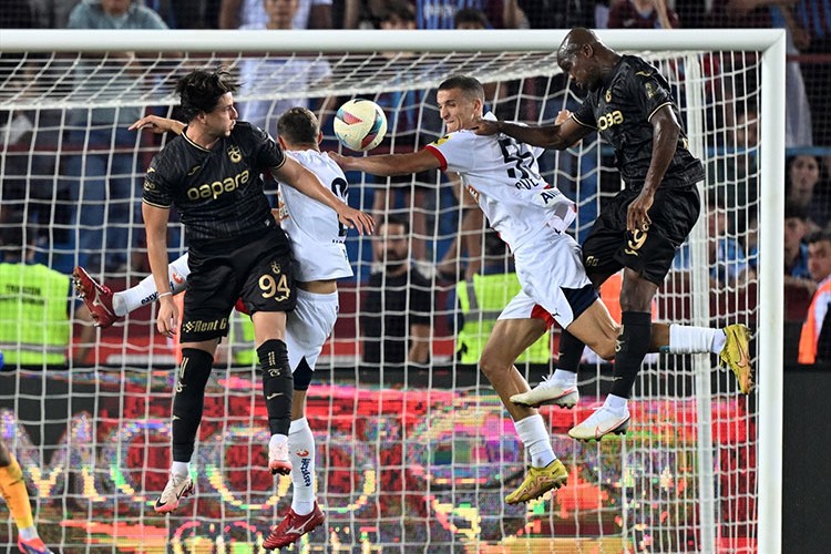 UEFA Avrupa Ligi 3. eleme turu ilk ayağı tamamlandı