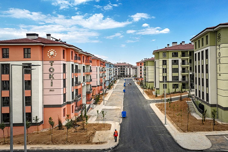 Deprem konutlarıyla ilgili borçlanma işlem tarihleri açıklandı