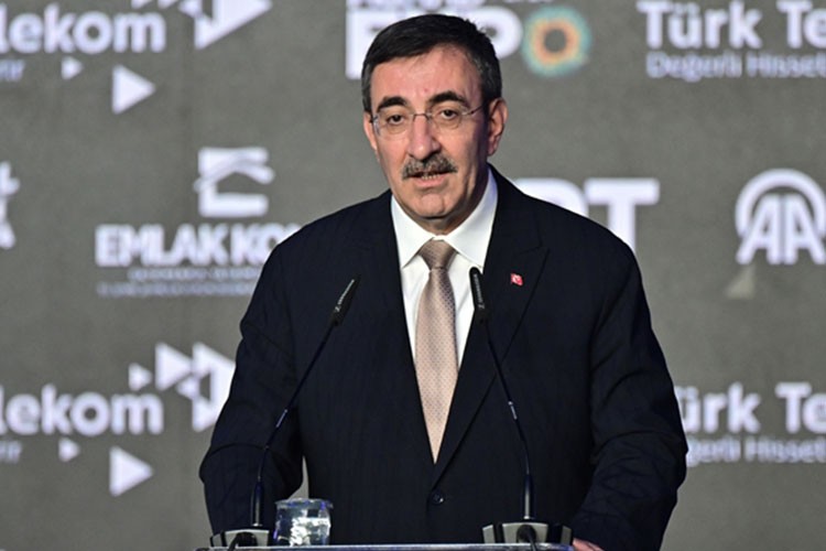 "Geçen yıl ilan ettiğimiz Orta Vadeli Program'ı hayata geçiriyoruz"