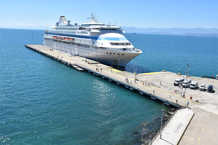 Kruvaziyer turizminde Türk bayraklı gemilere ihtiyaç var
