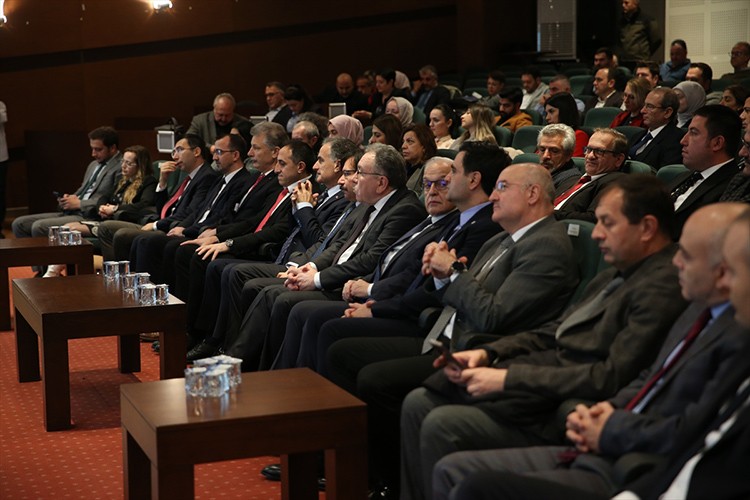 Sakarya'nın sağlık turizmindeki potansiyeli çalıştayda ele alındı