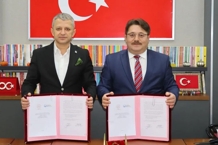 Sakarya'da geleceğin girişimcileri yarışıyor