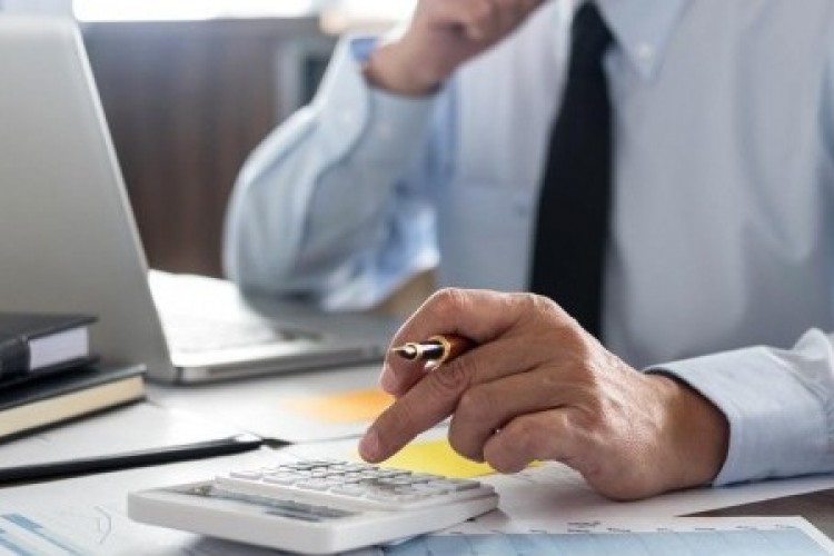 Maliye Sendikası maliye çalışanlarının özlük haklarının iyileştirilmesini istedi