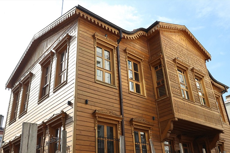 Edirne Kaleiçi'ndeki harabe konak restore ediliyor