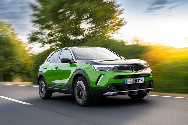 Yeni Opel Astra, 2022 Altın Direksiyon Ödülünü Kazandı!