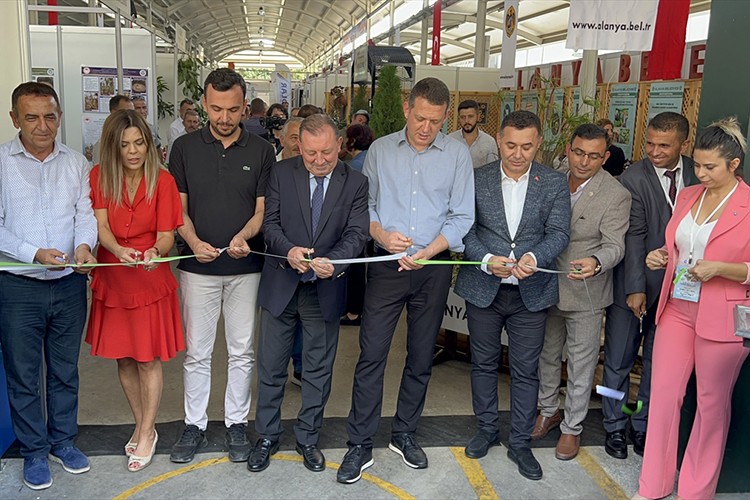 Alanya'da "Tarım Teknolojileri Buluşması" başladı