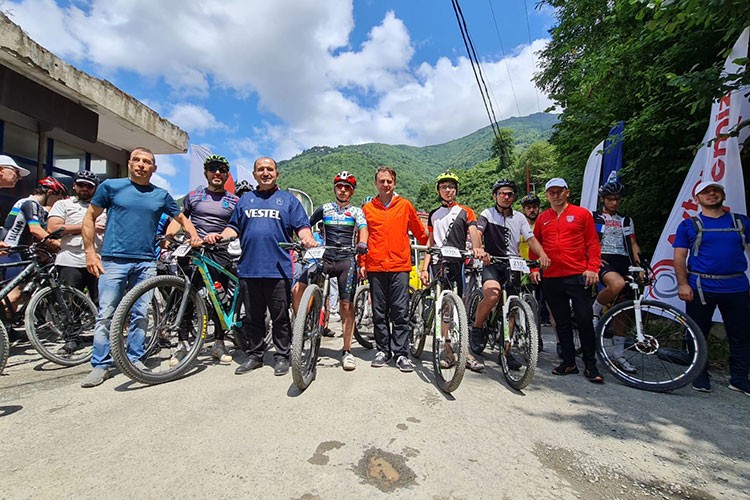 Aytemiz'den Trabzon'da düzenlenen Arsin Bisiklet Festivali'ne destek