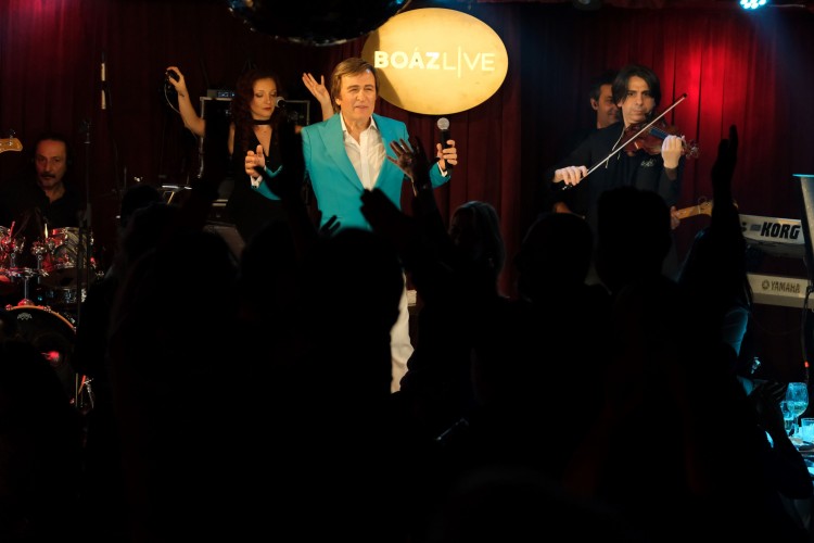 İstanbul'u ayağa kaldırdı