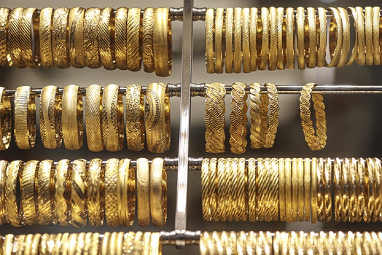 Altının gramı 6 bin 215 liradan işlem görüyor