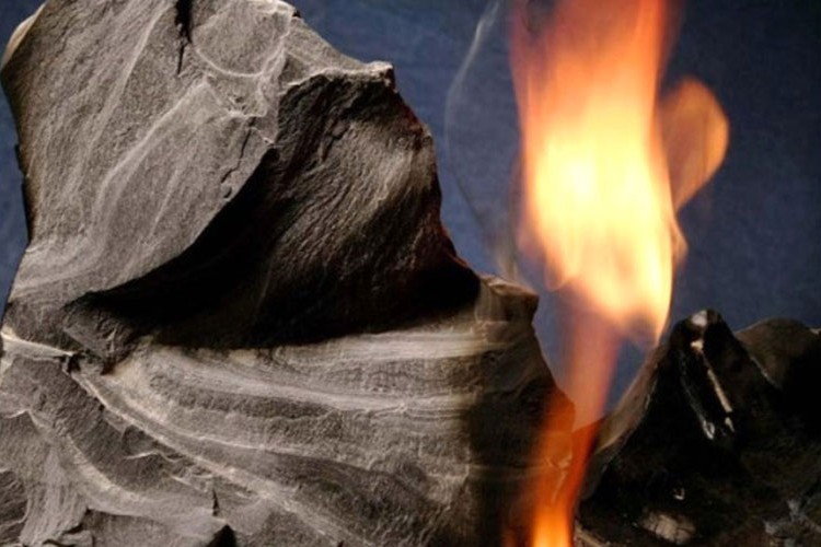 Avrupa enerji krizinde kaya gazına yönelebilir