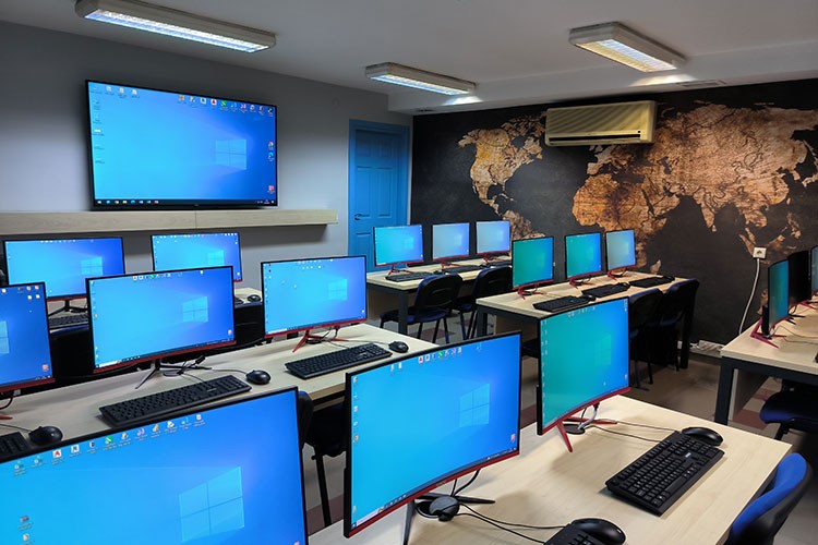 YKS'den sıfır Alan 40 bini aşkın gence meslek kapısı