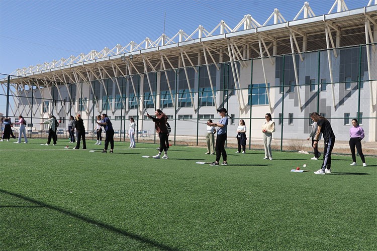 Yozgat'ta kadınlar golf sporu ile tanıştı