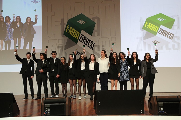 CEO'lar gençlerle buluştu