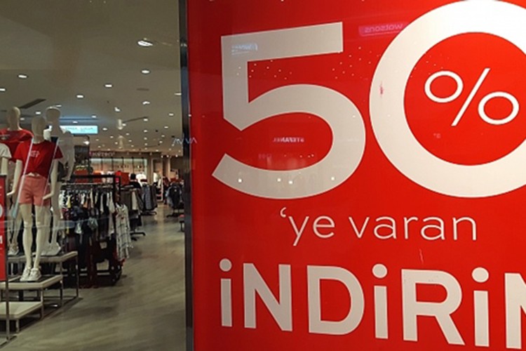 Yalancı indirim ekonomiyi vuruyor