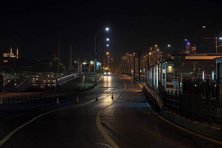 İstanbul sessizliğe büründü