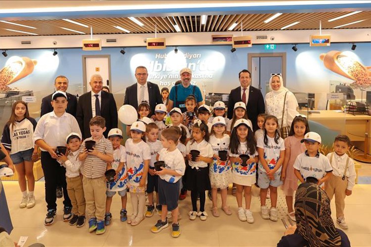 İş Bankası Elbistan'da tarım şubesi açtı