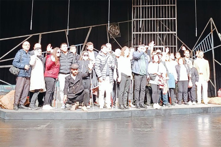 Engelleri Kaldıran Tiyatro Buluşması