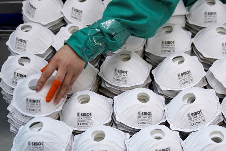 Talebe yetişmeye çalışıyorlar