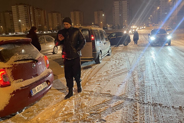 İki kente 48 saatlik araç giriş kısıtlaması