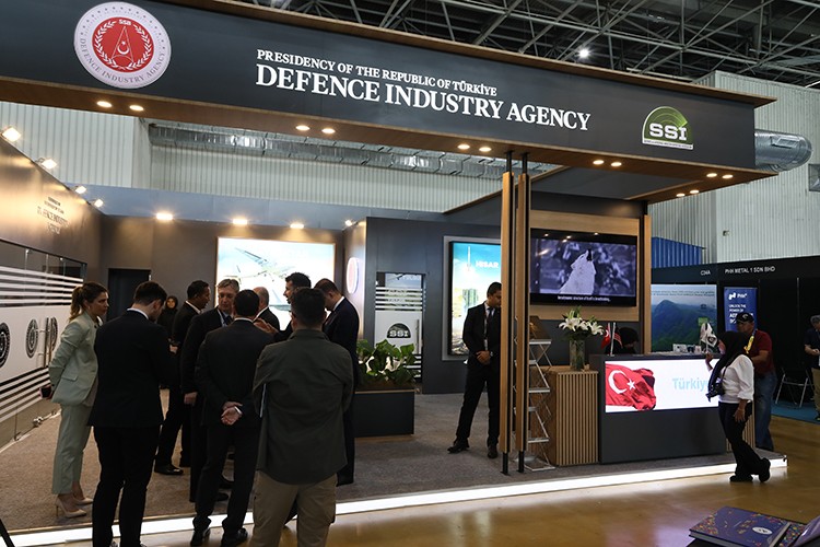 Türkiye ve Malezya'nın savunma sanayisindeki işbirliği güçlenecek