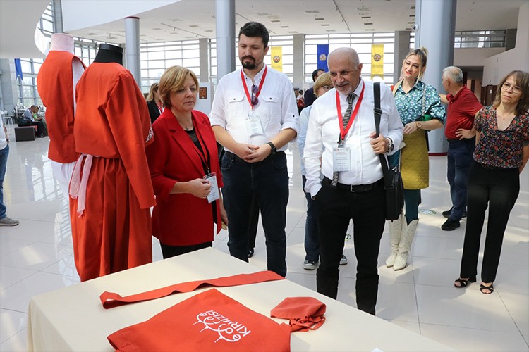 Tekstil sektöründe doğal boya kullanımı yaygınlaşıyor