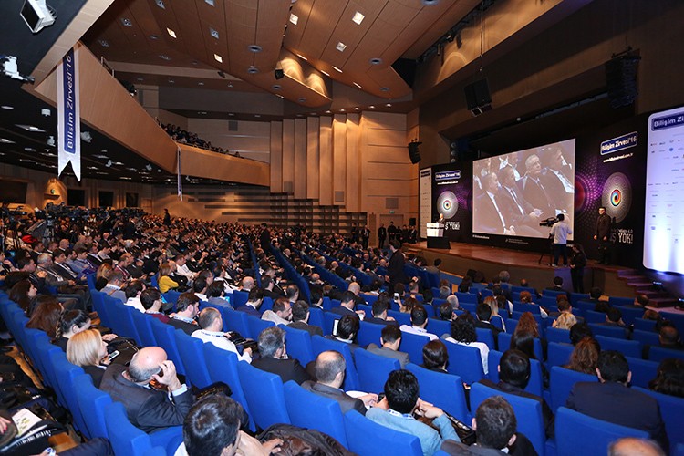 Bilişim Zirvesi "enigma" temasıyla gerçekleştirildi