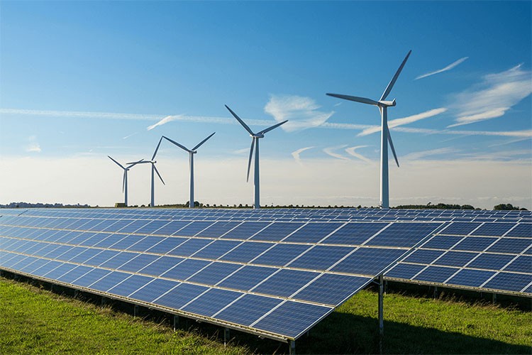 Yenilenebilir enerji kaynakları, ilk kez kömürü geride bıraktı