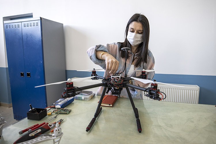 İHAMER, İHA teknolojisi için insan gücü yetiştiriyor