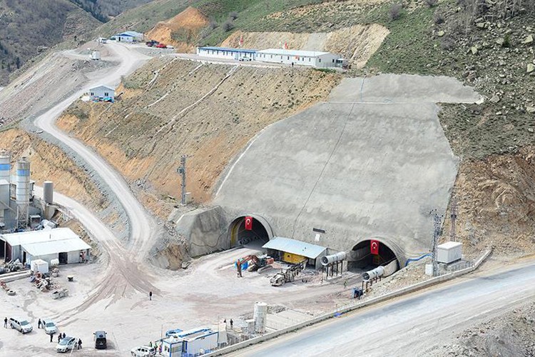 "Eğribel Tüneli" çalışmalarında sona gelindi