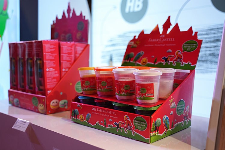 Yeni bir deneyim sunuyor