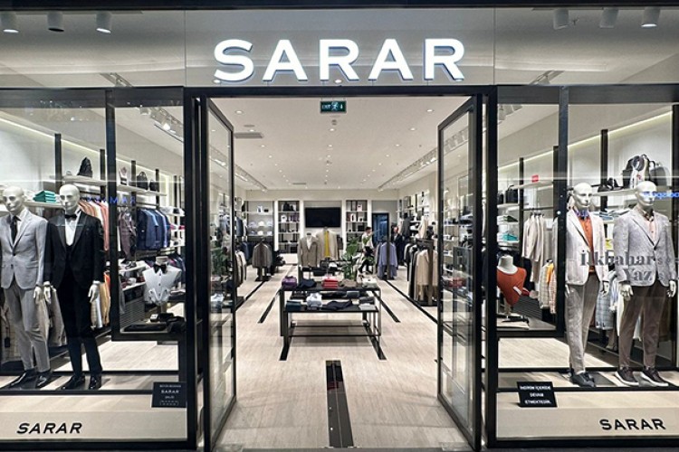 Bursa Korupark Sarar Mağazası Yenilenen Yüzüyle Modaseverleri Bekliyor