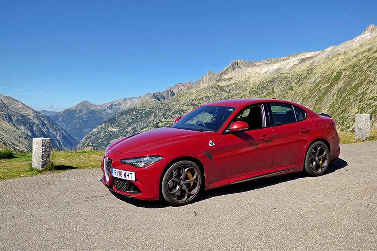 Yılın performans otomobili