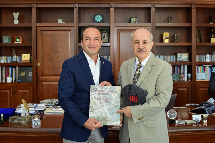 ABD'de Türk Belediye Başkanı