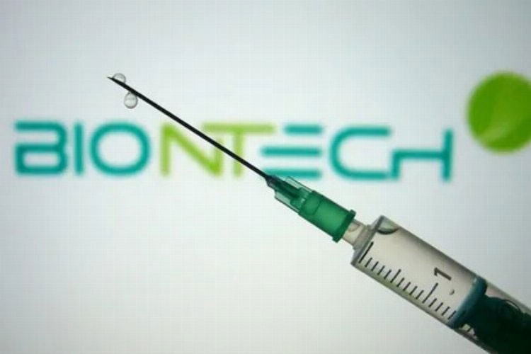 BioNTech'le Almanya mRNA tabanlı aşıda anlaştı