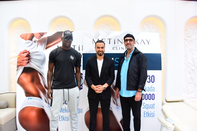 Metin Akay Emshape 3'cü şubesini kapılarını Levent'te açtı