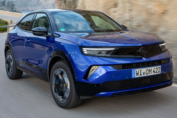 Opel Corsa ve Mokka Türkiye'de