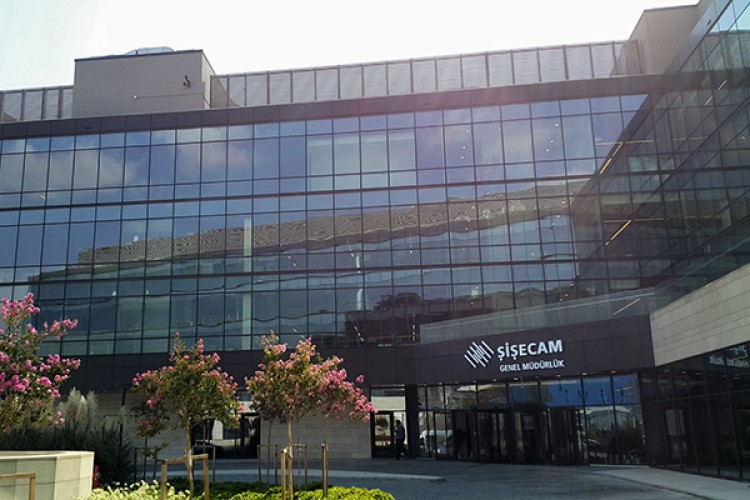 Şişecam'dan dev ihraç...