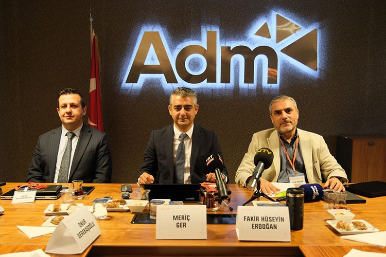 Elektrik altyapısı teknoloji ve inovasyon odaklı yatırımlarla dönüşüyor