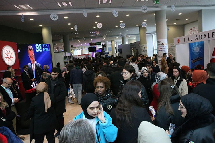 Yetenek Her Yerde Bölgesel Kariyer Fuarları"nın 38'incisi Bolu'da başladı