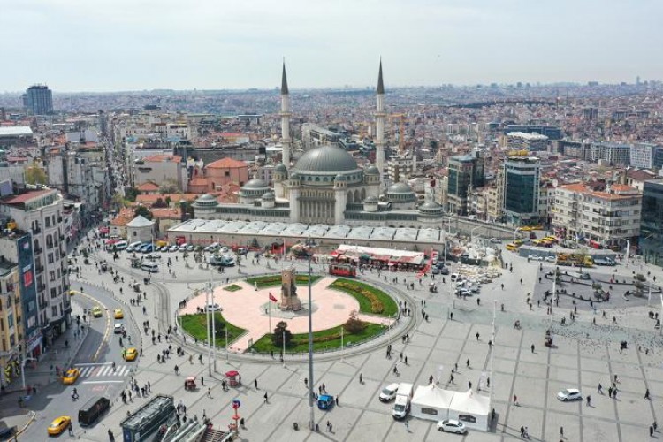 İstanbul'da bazı yollar trafiğe kapatılacak