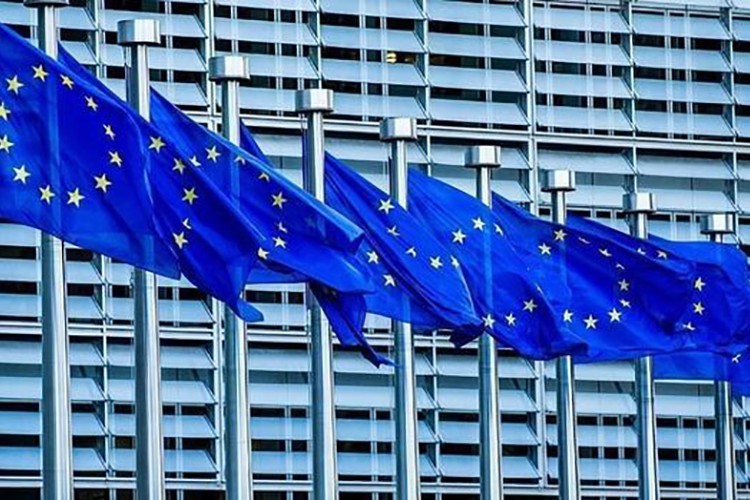 AB'den 5 milyar avroya yakın ticaret fazlası