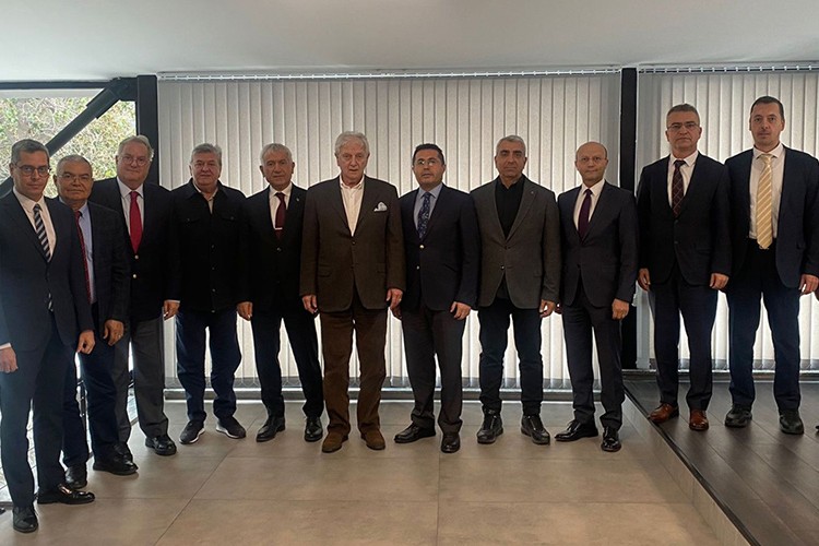 Ticaret müşavirlerimiz bir girişimci gibi davranmalı