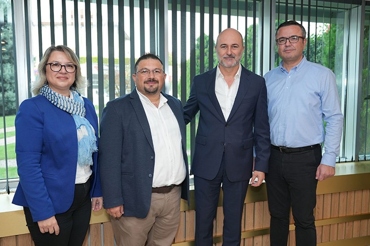 İnovatif Projeleri Hayata Geçiriyor