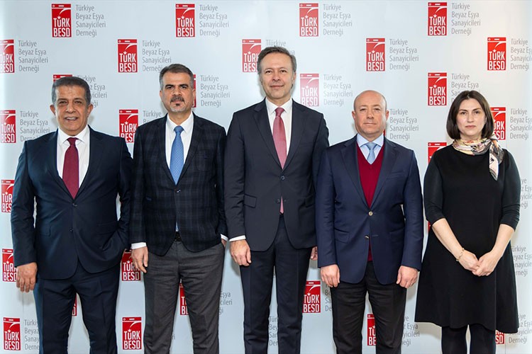 Beyaz Eşyada 2025'in ilk çeyrek verileri açıklandı