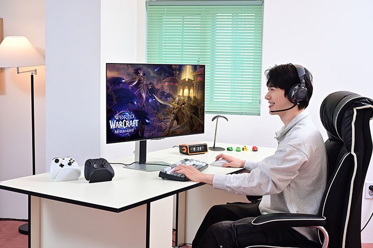 Gamescom 2025'te yeni Odyssey G7 monitörlerini tanıttı