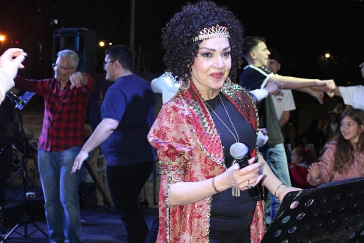 Şahsenem'den Nevruz'da İzmir'e unutulmaz bir gece