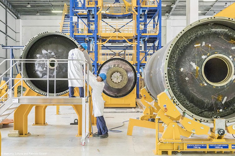 Uzay teknolojilerinin gelişmesinde sanal dönüşüm gerçekleşiyor