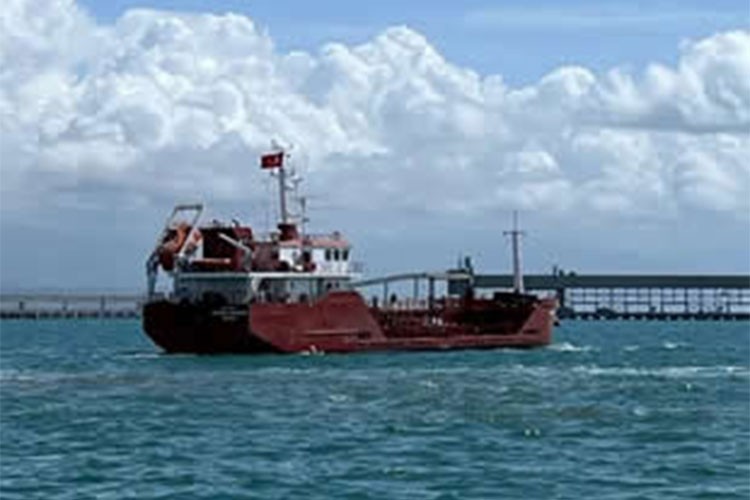 Akdeniz Tersanesi Ocean Chaser'i teslim etti